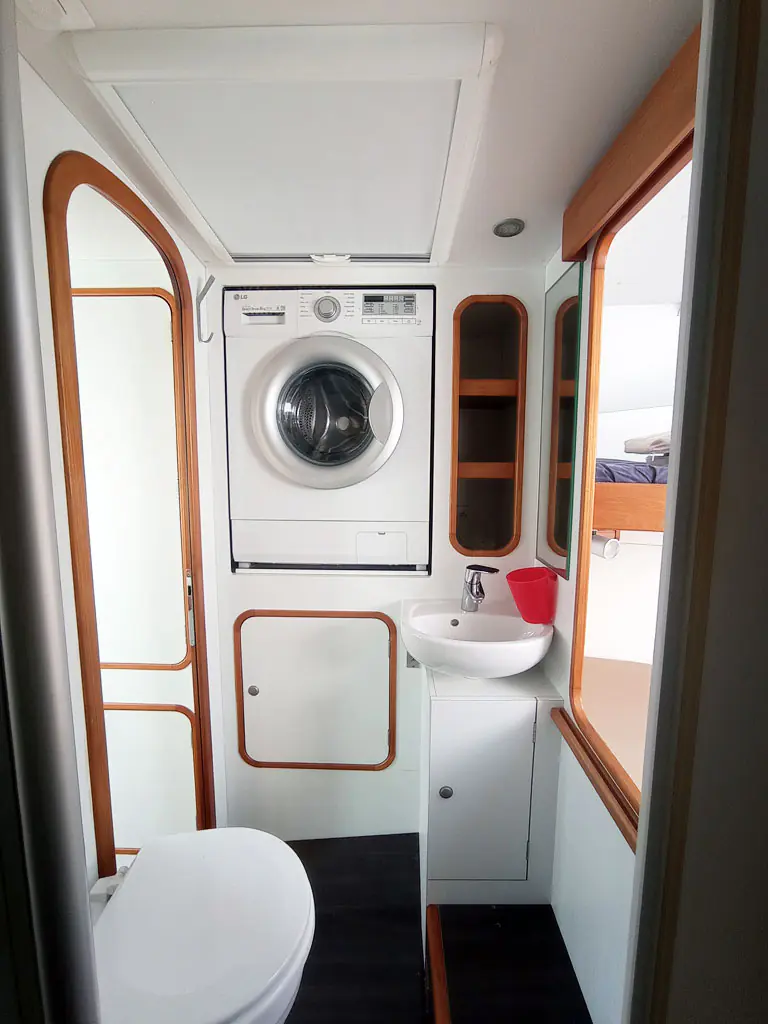 Arctos expedition sailing boat