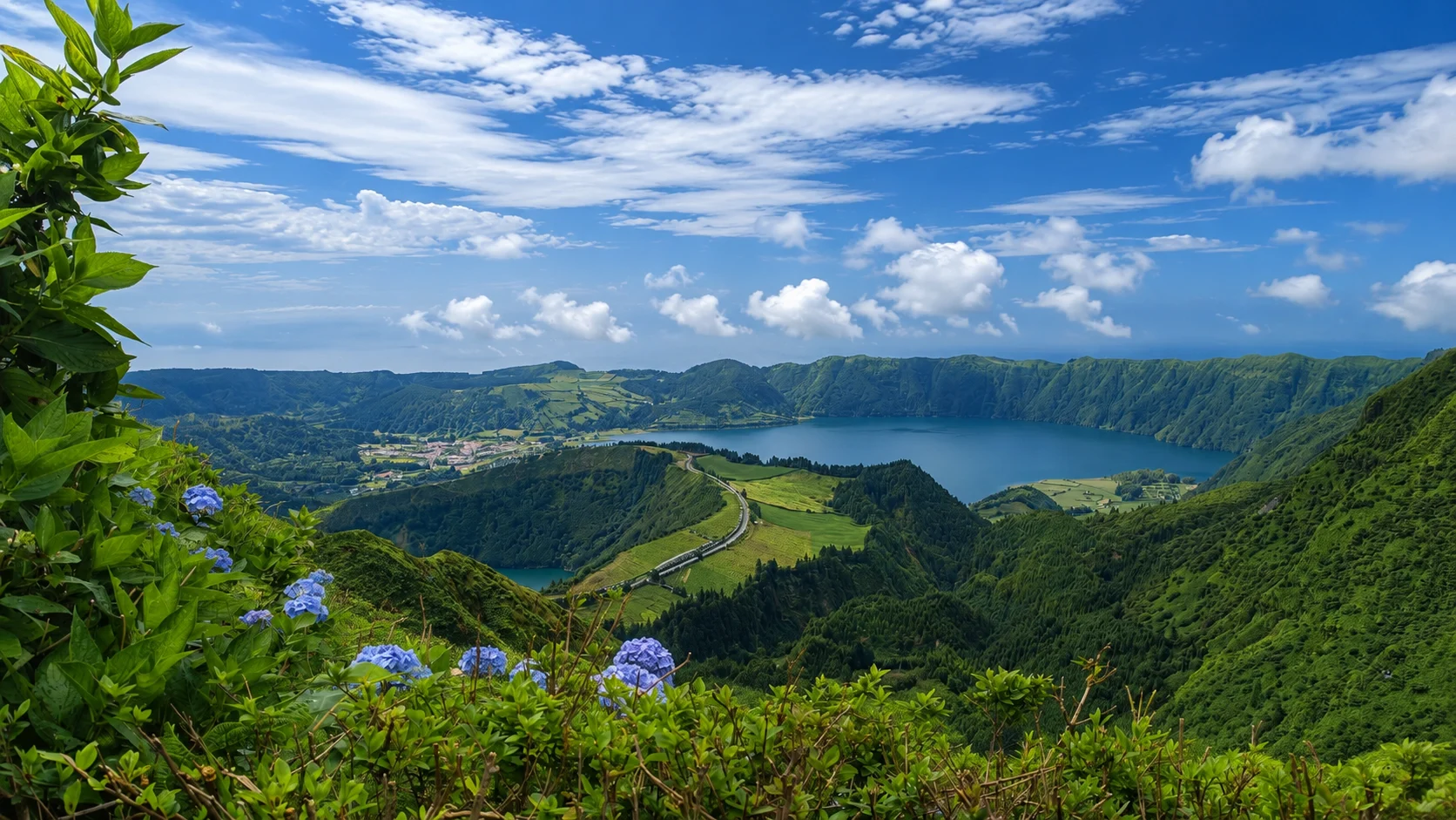 Sailing around the Azores aboard Mirabo