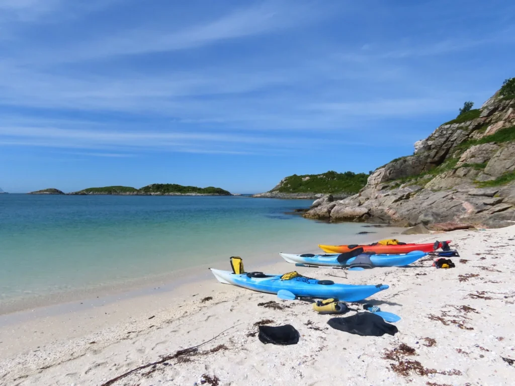 Kayak activities on Arctos